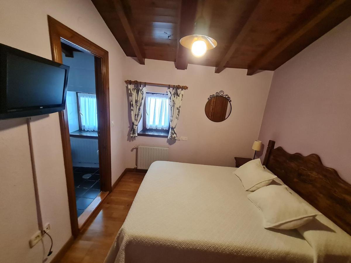 Hotel La Balsa Сото-де-Кангас Экстерьер фото